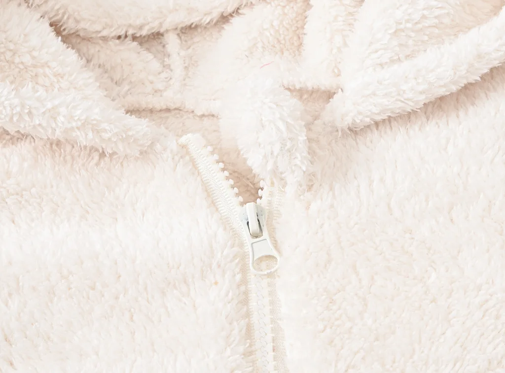Detalle tela polar fleece suave