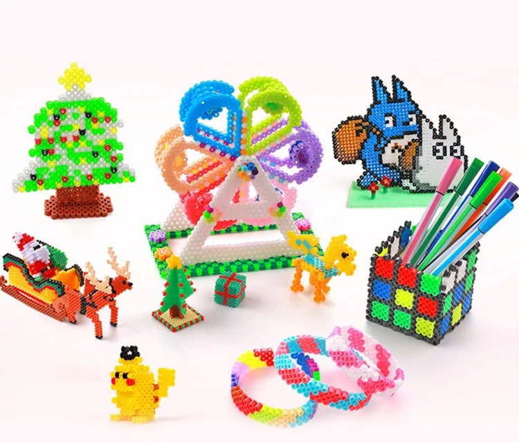 Conjunto de colores y piezas