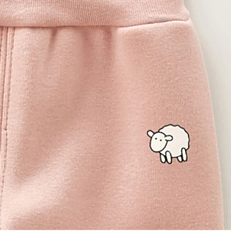 Conjunto infantil de camiseta y pantalón de invierno suave - imagen 5