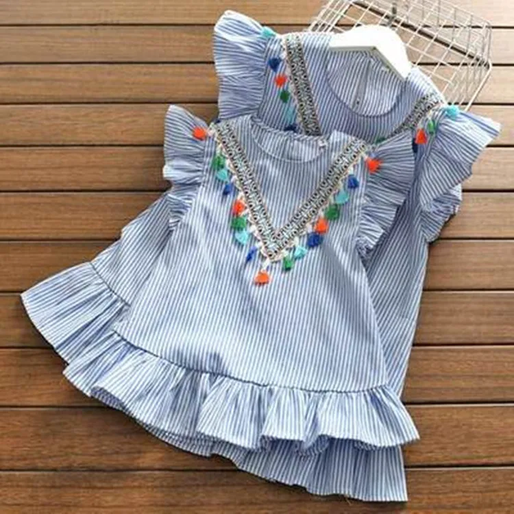 Vestido a juego madre e hija con borlas a rayas y manga volante - imagen 3