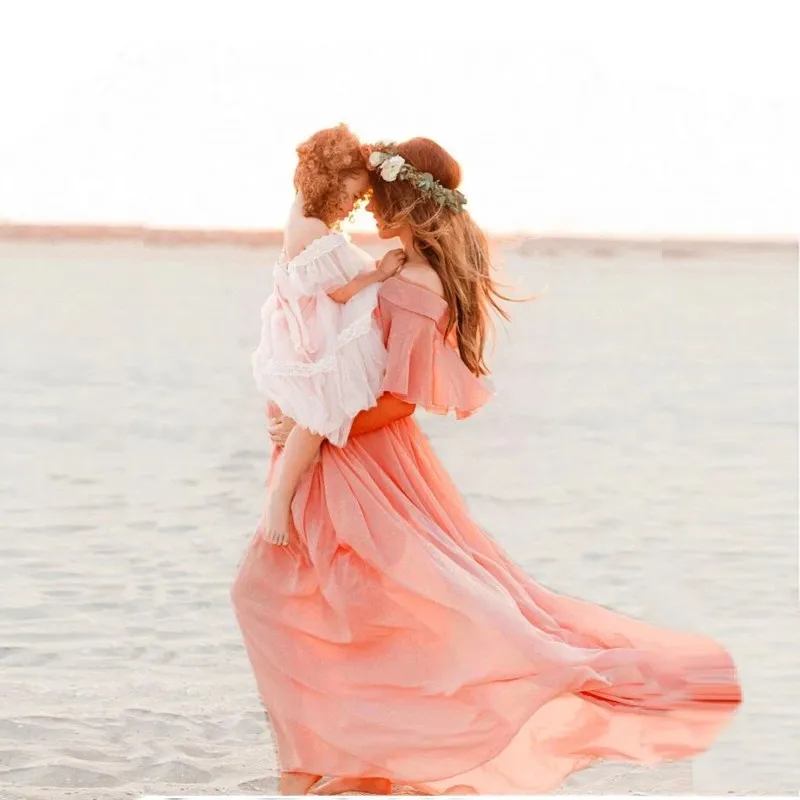 Vestido maxi de volantes para sesiones de fotos de embarazo - imagen 2