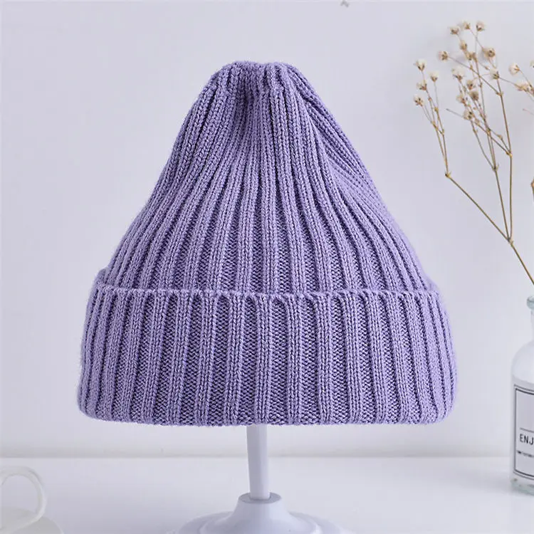 Gorro verde con orejitas de animal