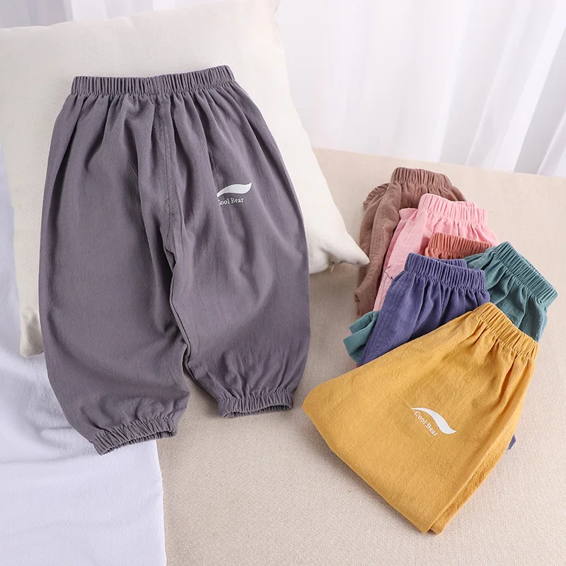 Pantalones Tsaujia detalle