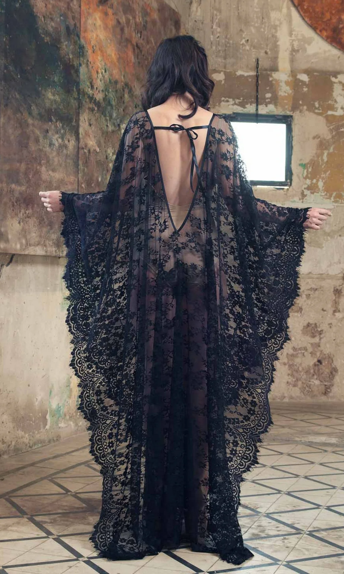 Vestido negro de tul para embarazo