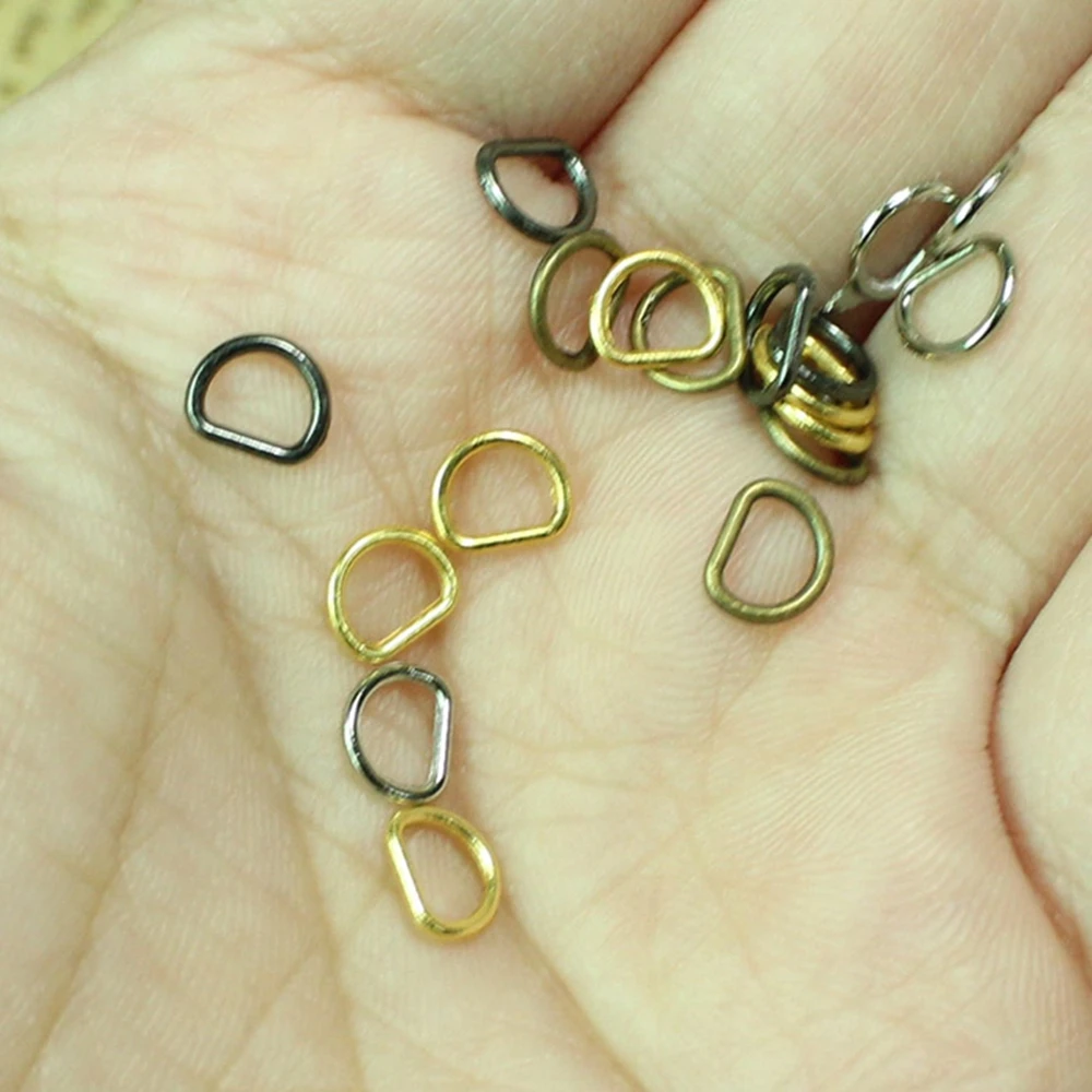 Hebillas en D miniatura para cinturones de muñecas