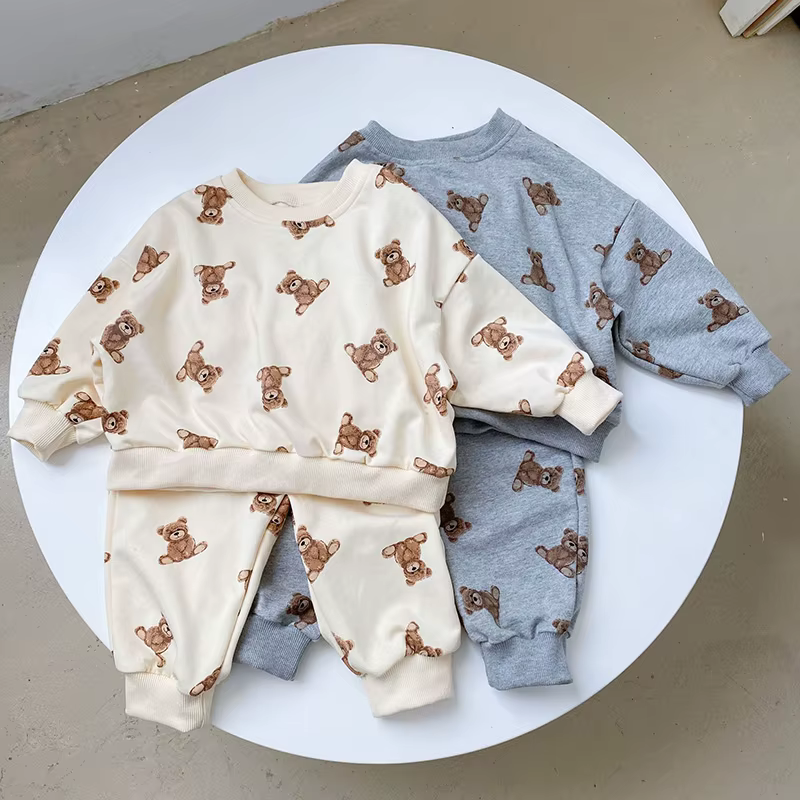 Conjunto sudadera con capucha y pantalón oso para niños - imagen 2