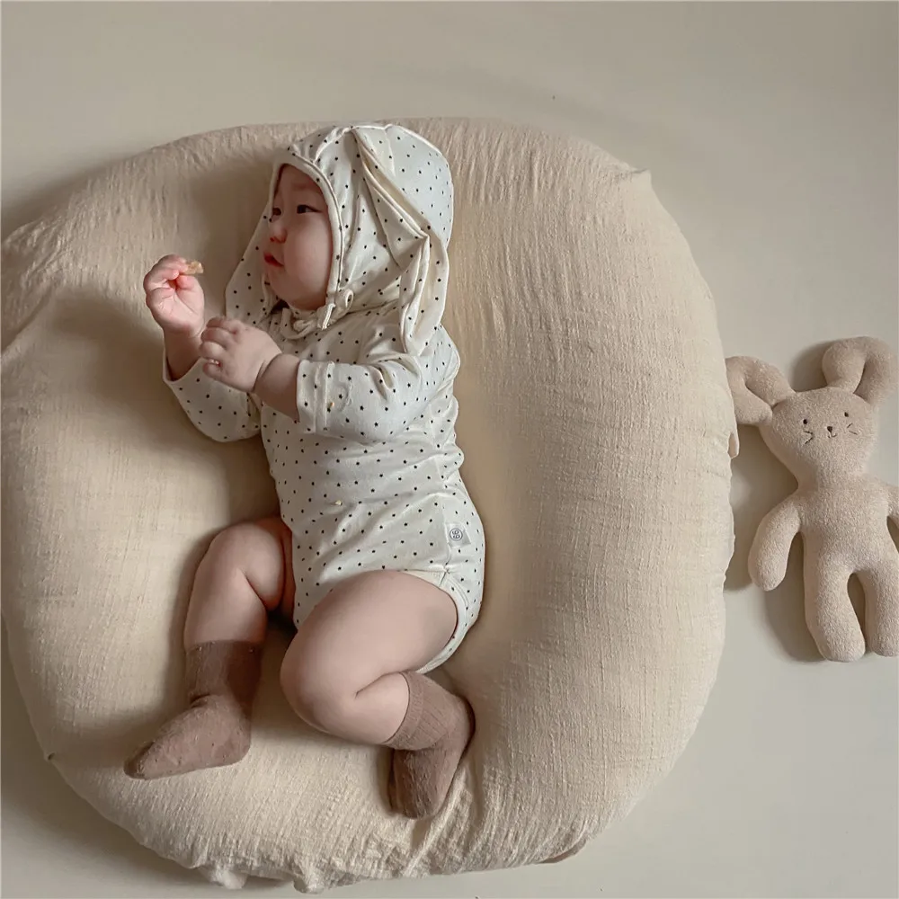 MILANCEL Body bebé algodón con estrellas y sombrero - imagen 3