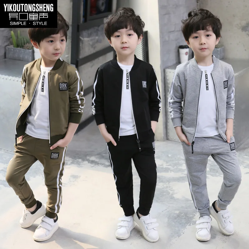 Conjunto deportivo de manga larga azul para niño - imagen 2
