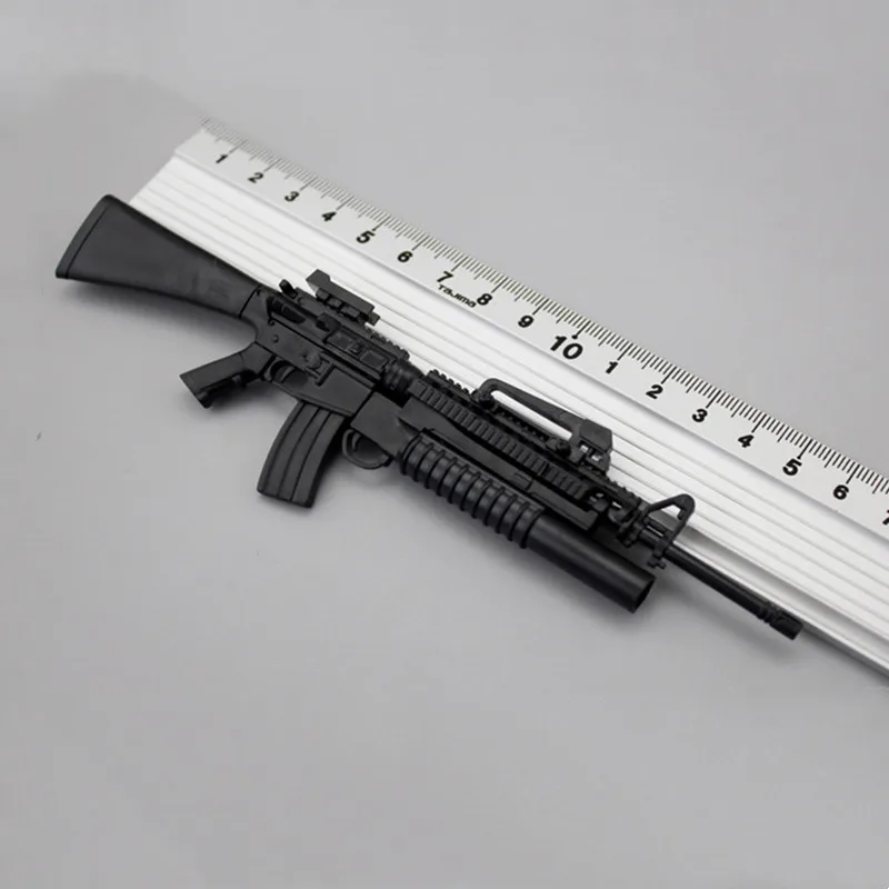 Detalle del kit de montaje a escala 1/6
