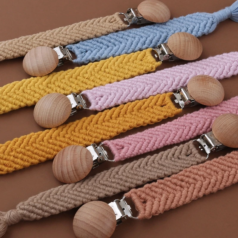 Cadena para chupete madera con cuentas de ganchillo y mordedor - imagen 5