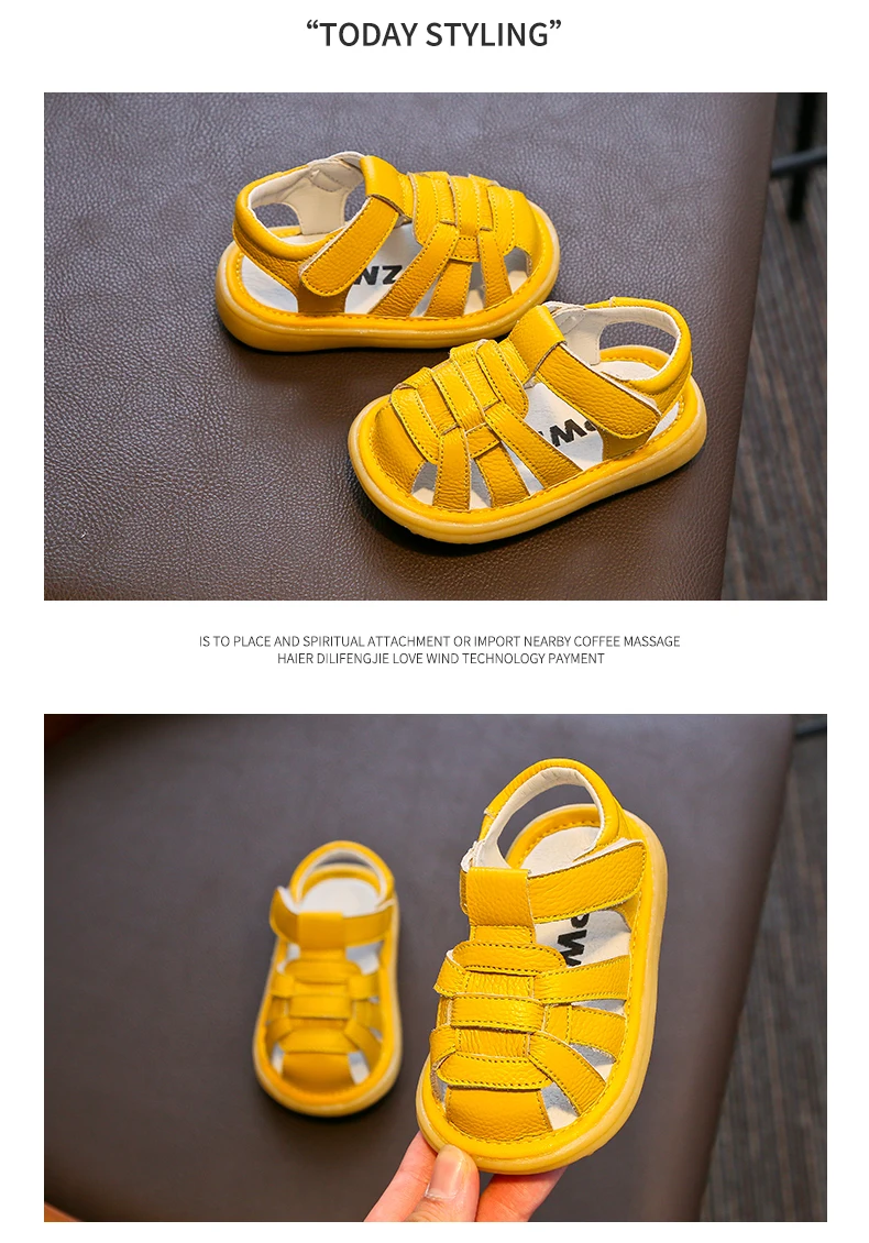 Sandalias en parque