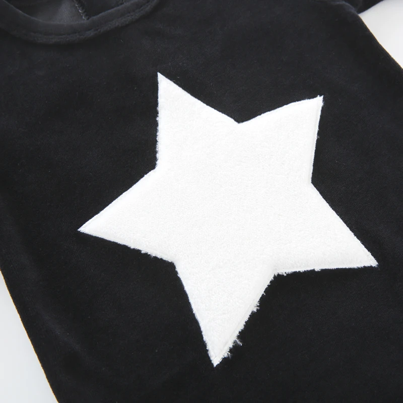 Pelele manga larga para bebé unisex – Estampado corazones y estrellas - imagen 4