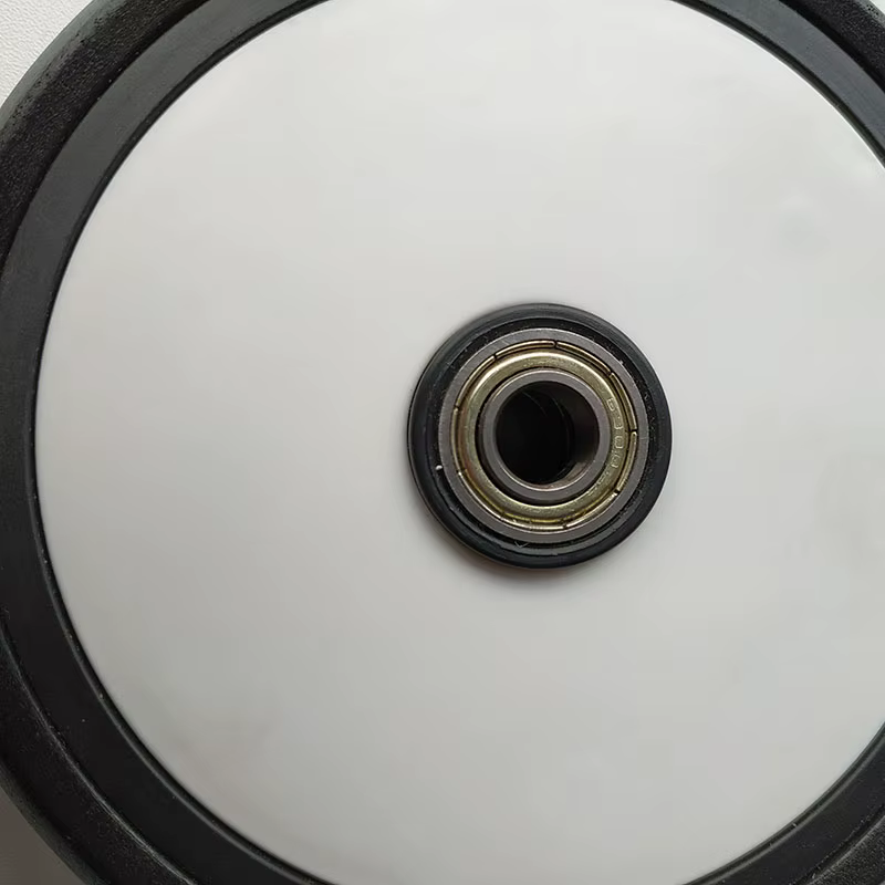 Rodamiento 6900Z instalado en cochecito Yoyoyoya