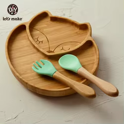 Plato para bebé de madera y silicona con cubiertos ergonómicos
