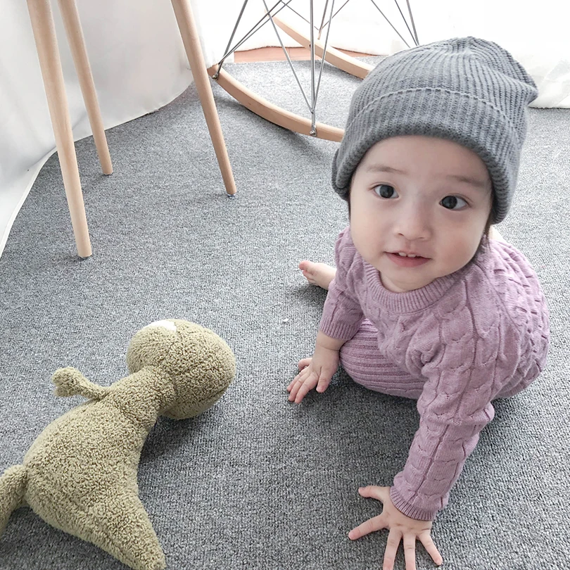 Conjunto bebé de punto otoño-invierno: sudadera y pantalón - imagen 4