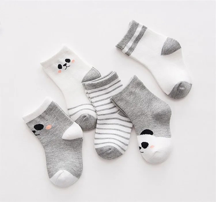 Set de calcetines baby con rayas y dibujos