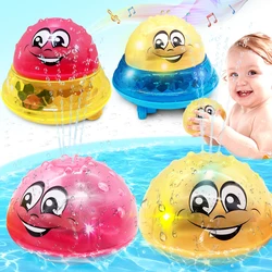 Juguete de baño con luz LED giratoria y rociador para niños