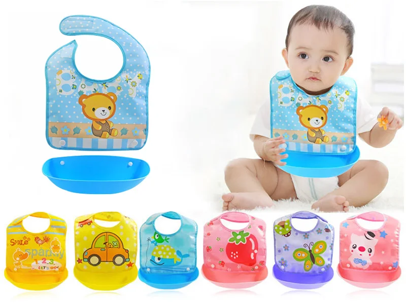 Babero con diseño de dibujos animados