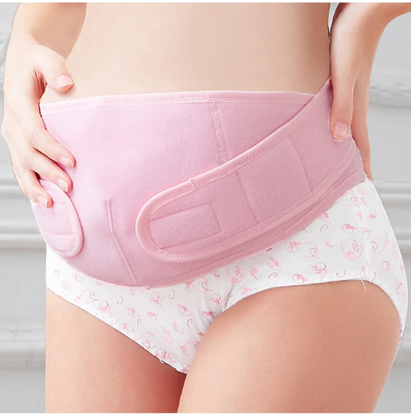 Ropa interior de maternidad en uso