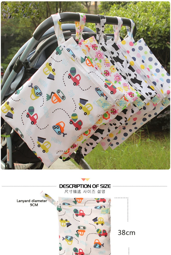 Bolsa impermeable para pañales en uso