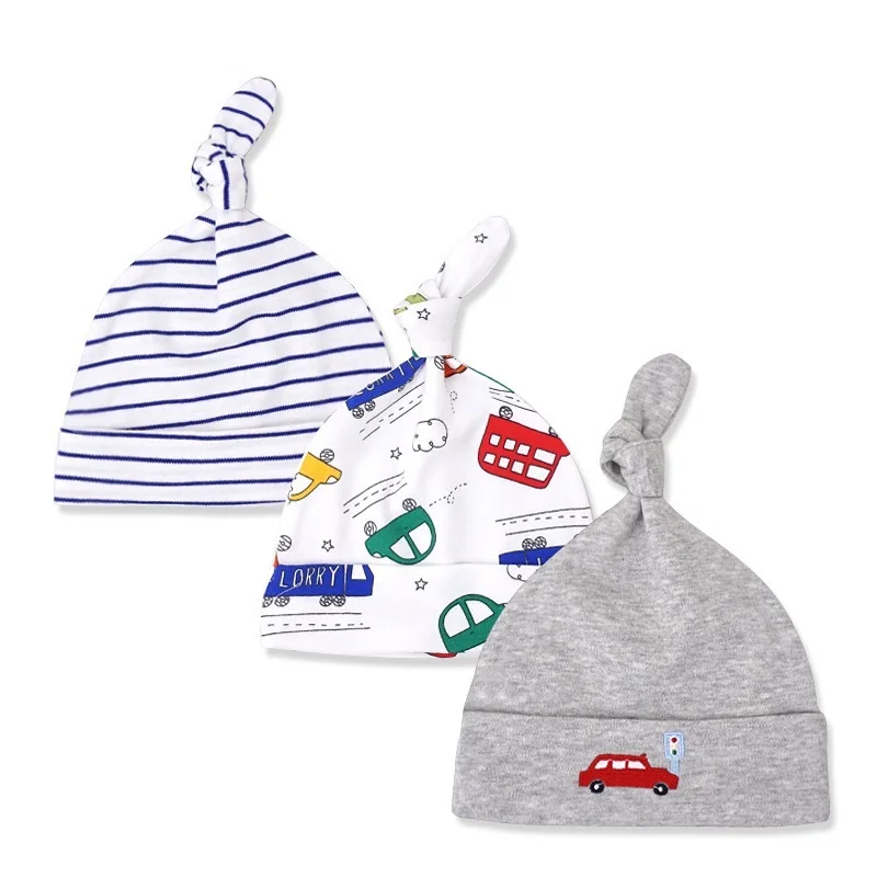 Detalles de los gorros de bebé