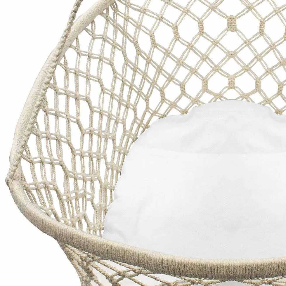 Detalle de la cuerda con flecos y macramé