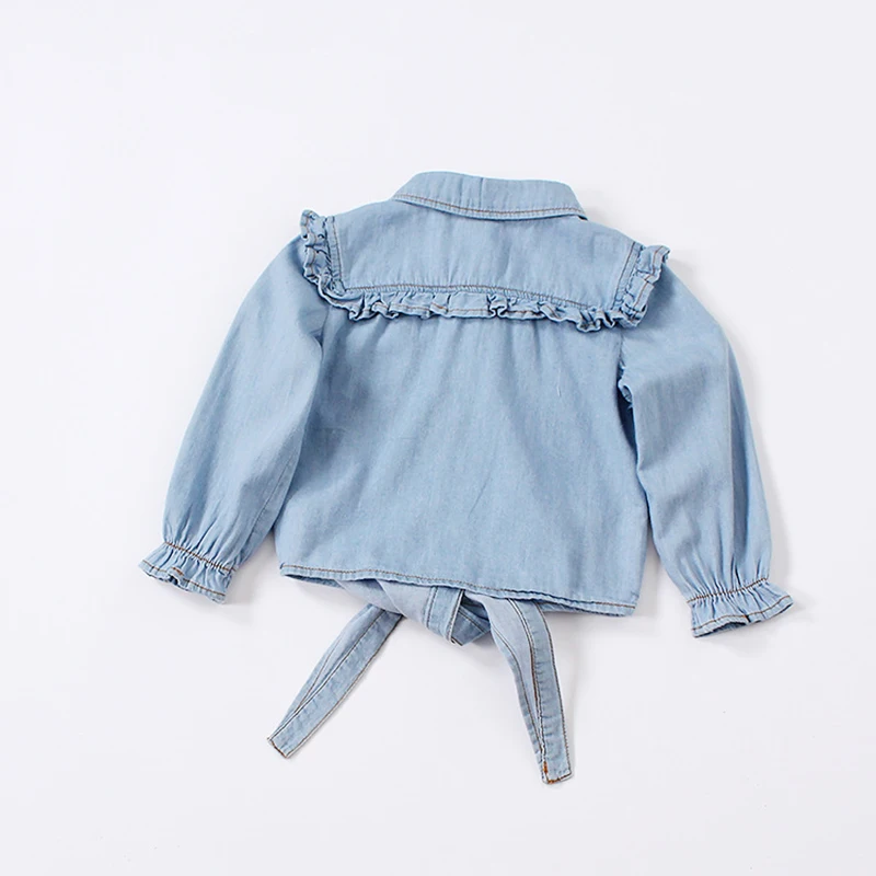 Camisa vaquera de niña con volantes y nudo, manga larga - imagen 4