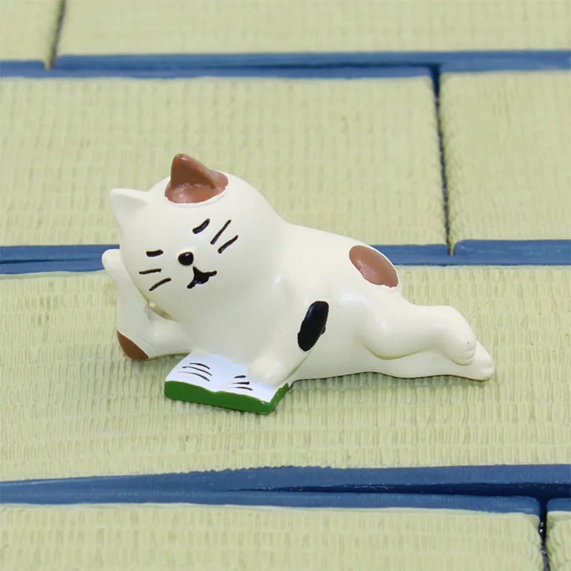 Figurilla de resina gato negro para decoración habitación infantil - imagen 5
