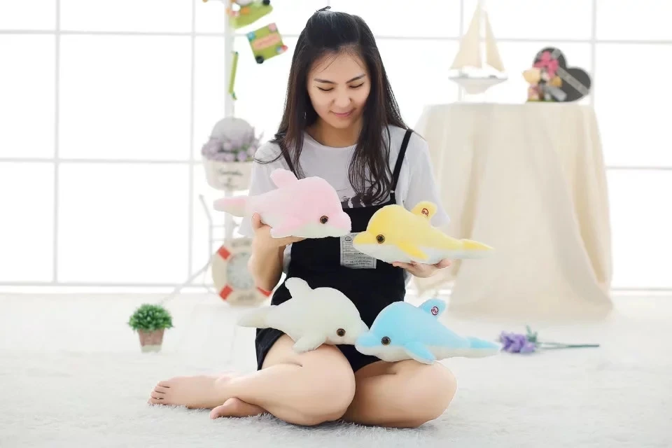 Delfín peluche LED Colors