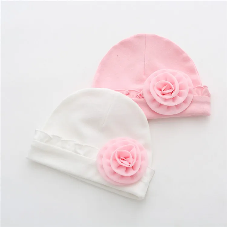 Gorro de bebé de algodón estampado floral