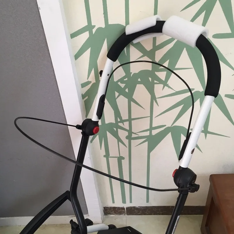 Babyzen YOYO – Gancho de hierro para cochecito - imagen 5
