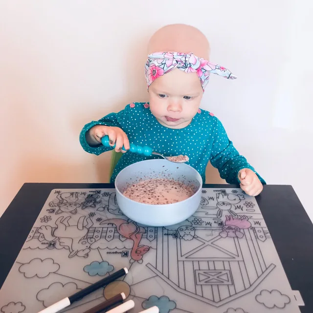 Funda de silicona para la mesa del bebé