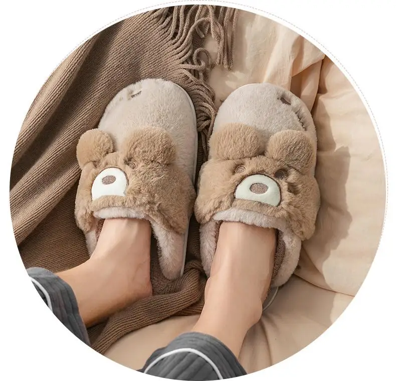 Par de zapatillas en gris y beige