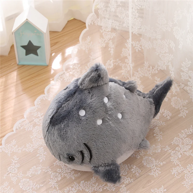 Almohada de peluche tiburón para dormir y abrazar - imagen 2