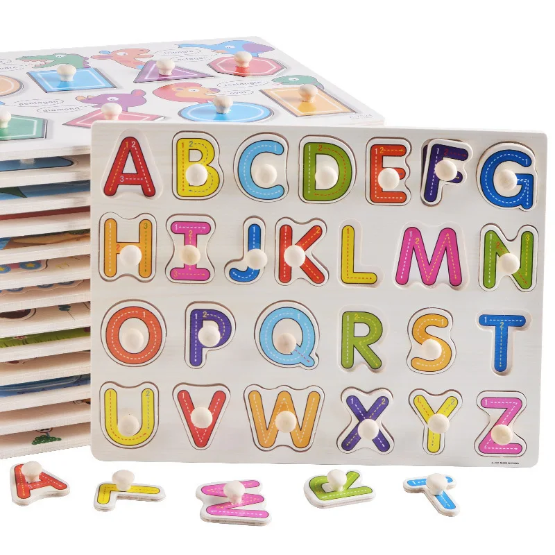 Rompecabezas Montessori con piezas de números y letras