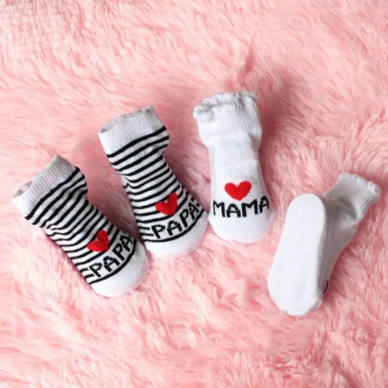 Pack de calcetines bebé en blanco y rayas