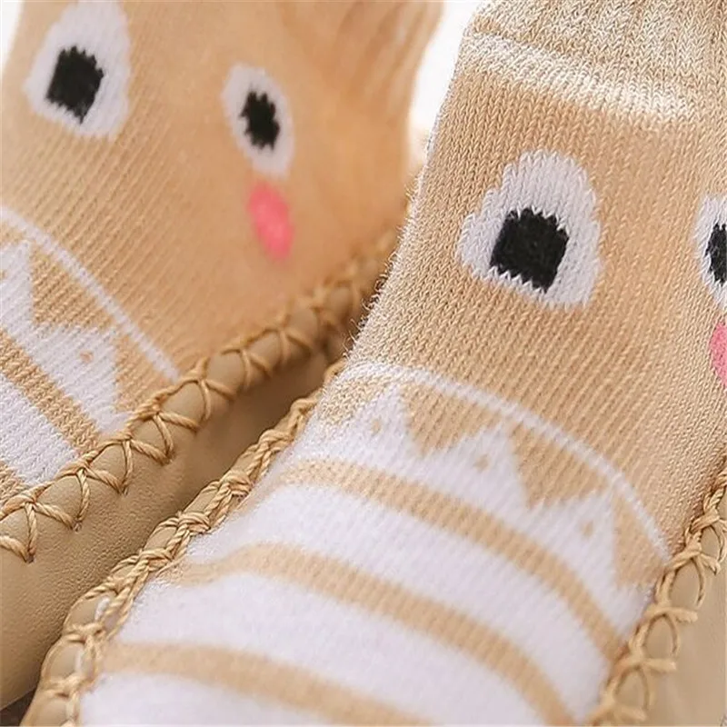 Calcetines antideslizantes para bebe con suela de goma ajuste comodo - imagen 4