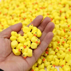 Patitos amarillos decorativos de resina para habitación infantil