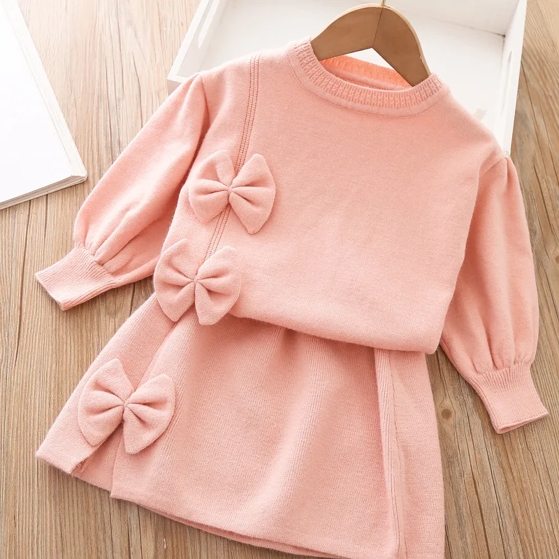Conjunto de invierno para niña con suéter y falda - imagen 2