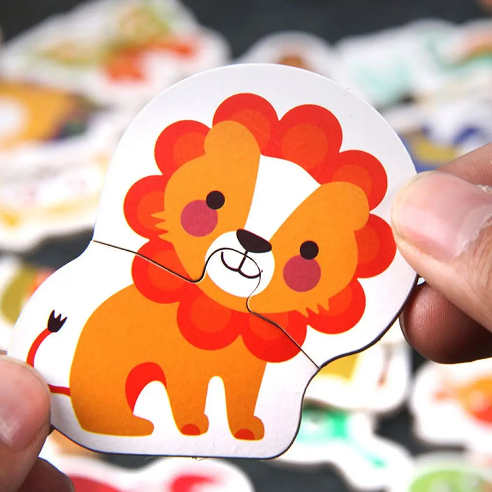 Detalle de tarjetas con temática de animales