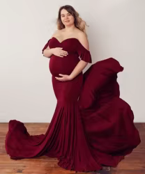 Vestido de maternidad sin hombros para sesión fotográfica