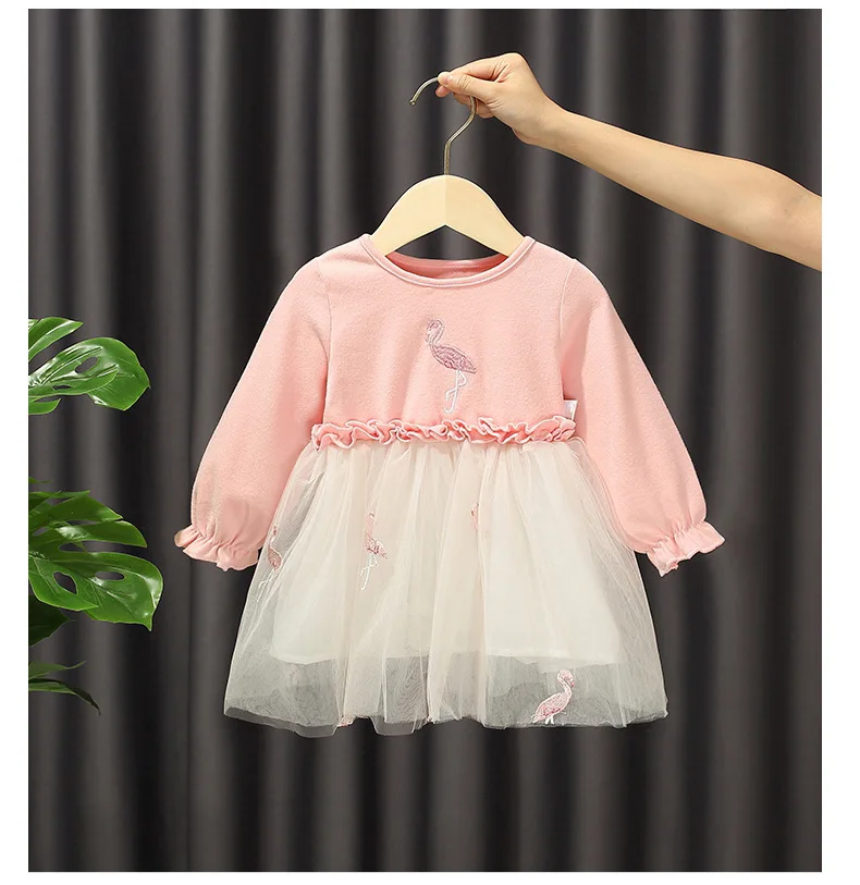 Vestido fiesta para niña con manga larga y volantes tipo tutú
