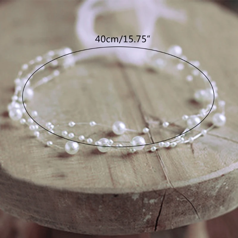 Diadema de perlas para bebé – Tocado delicado - imagen 3