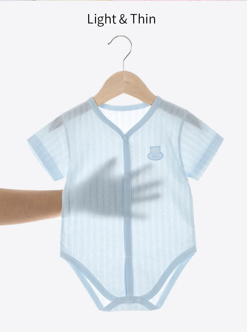 Ropa de bebé para dormir con acabado suave