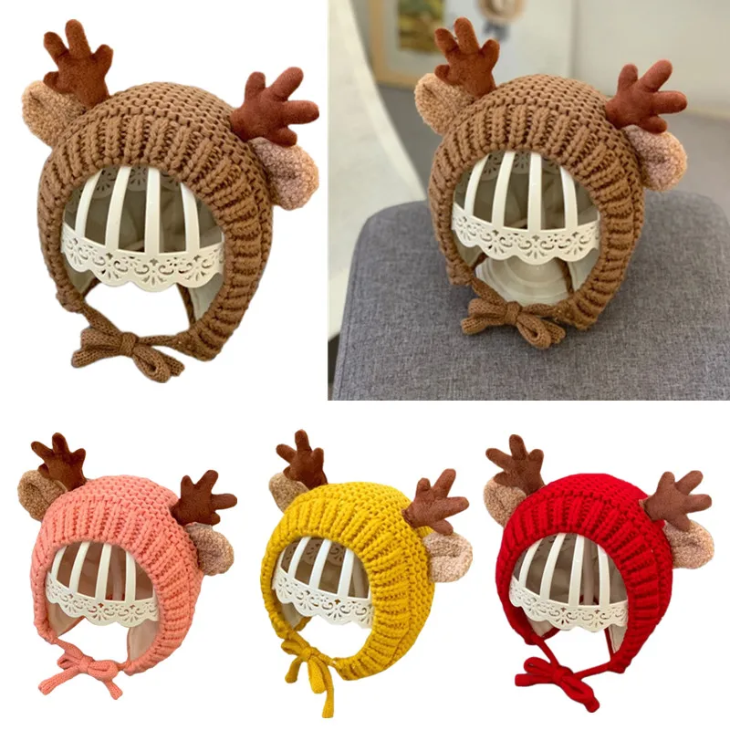 Gorro de bebé con orejeras de punto reno cálido y esponjoso