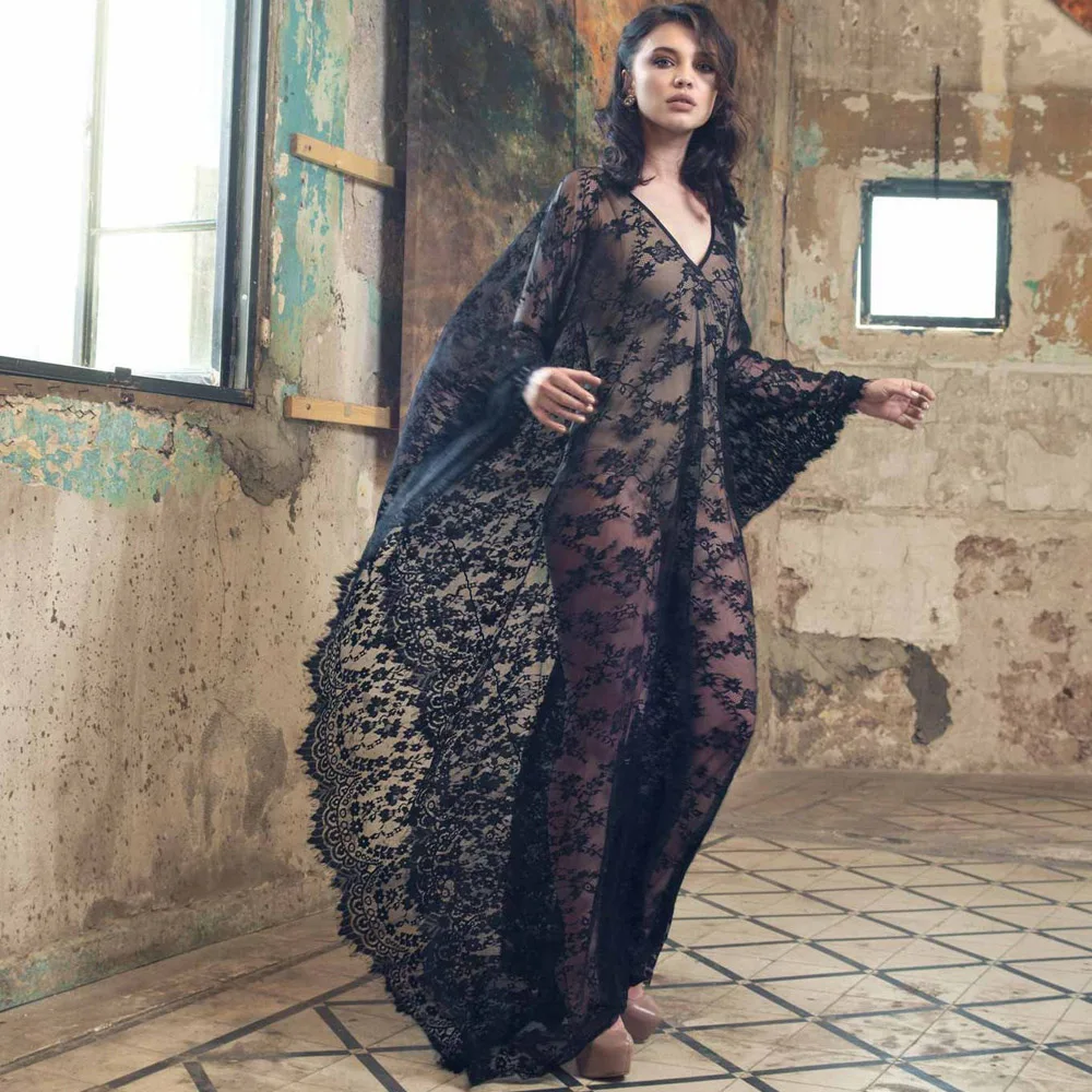 Vestido de tul largo para embarazadas con encaje y cuello en V - imagen 3