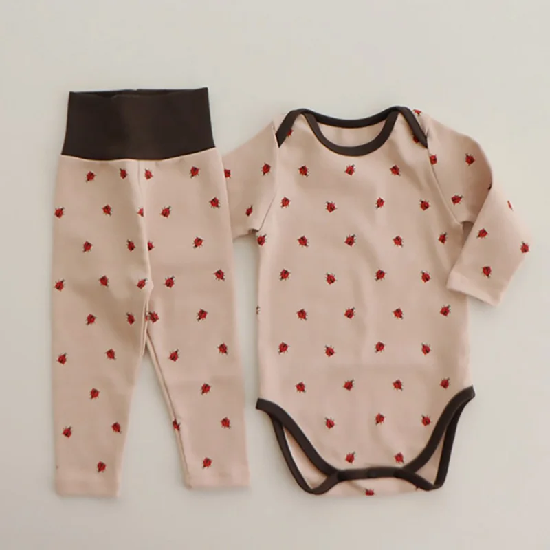 Ropa infantil para el futuro - prendas comodas y duraderas actuales - imagen 5