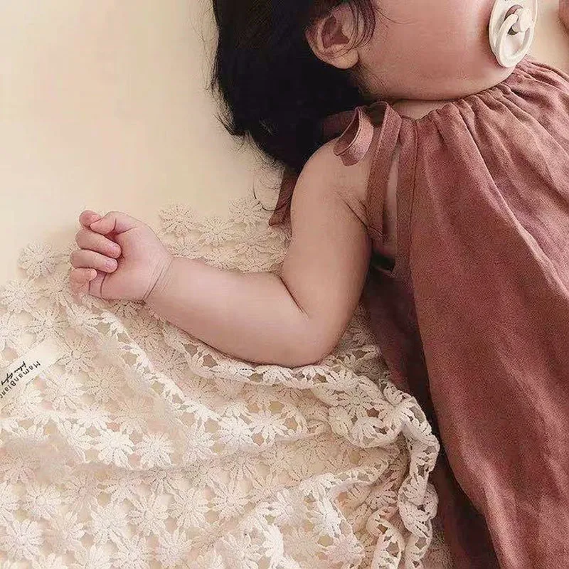 Detalle de costuras y tejido suave