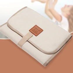 Cambiador de pañales portátil plegable con almohadilla impermeable para bebé