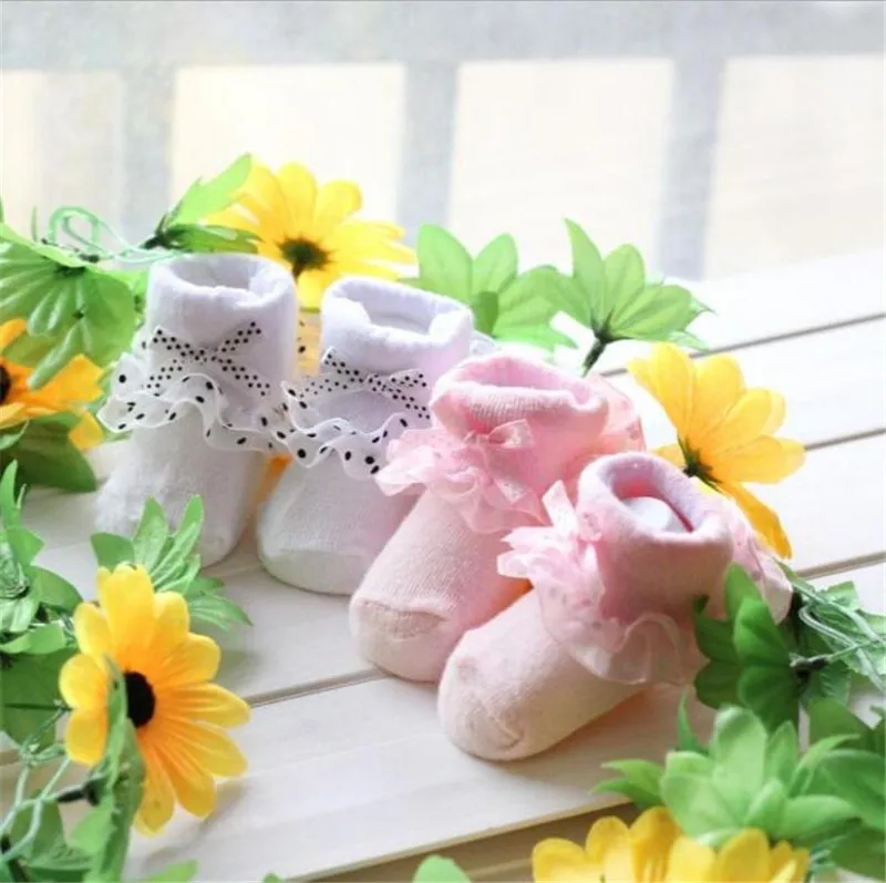 Calcetines de bebé de encaje de princesa con lazo